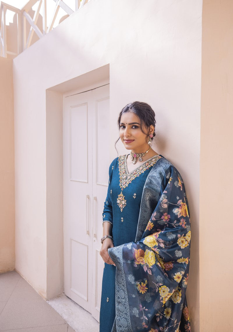 Mesmerizing Teal Blue Kurti Pant With Heavy Jacquard Dupatta