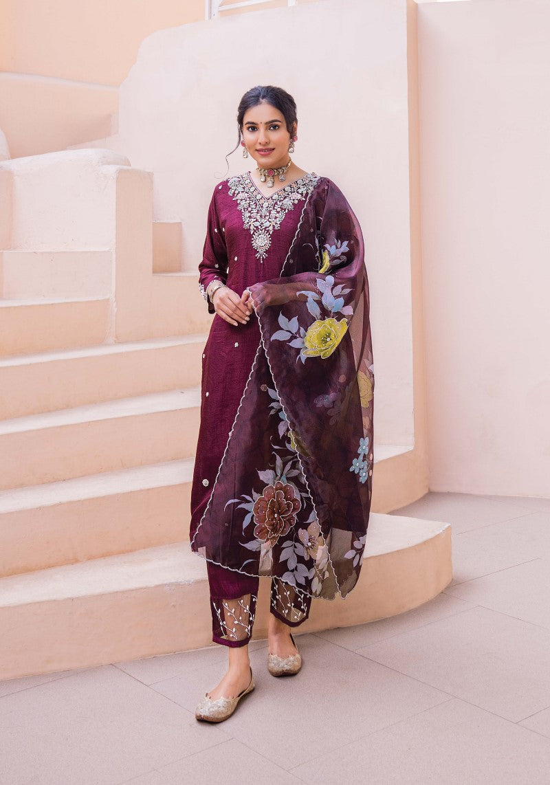 Sweet Wine Dola Silk Kurti Pant With Heavy Jacquard Dupatta
