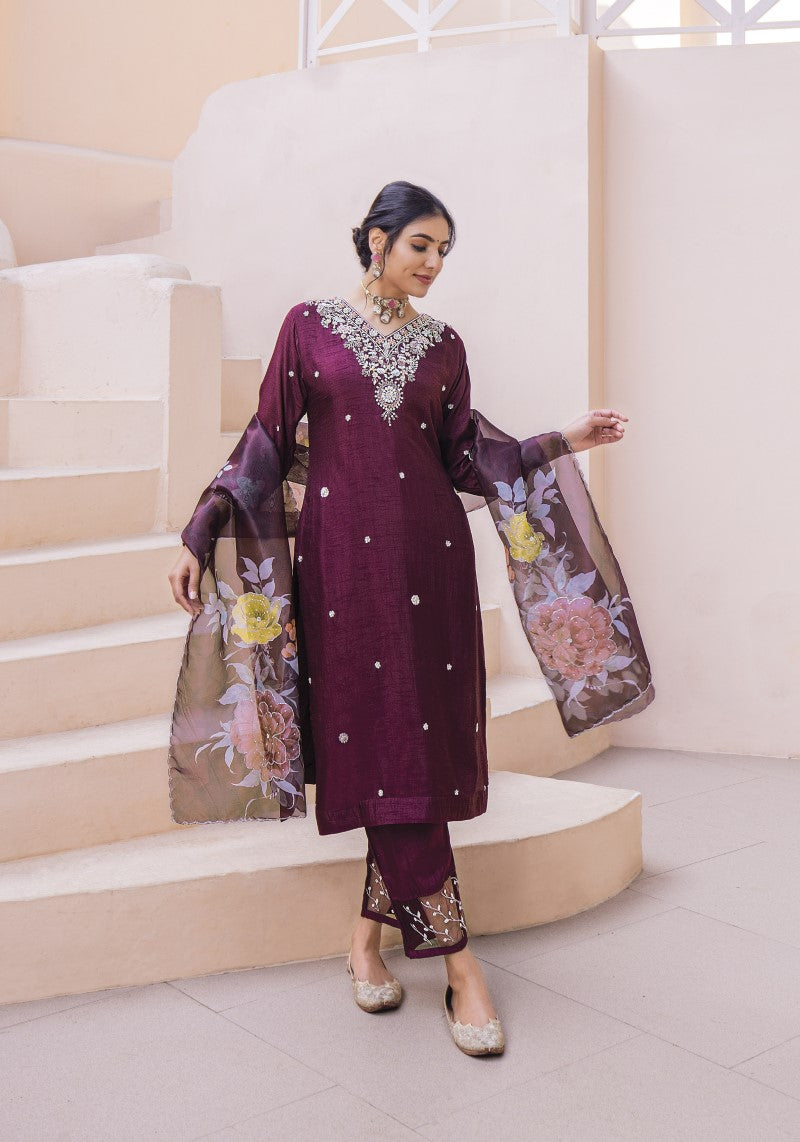 Sweet Wine Dola Silk Kurti Pant With Heavy Jacquard Dupatta