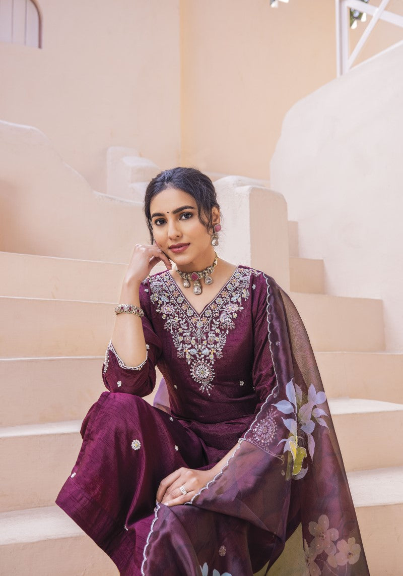 Sweet Wine Dola Silk Kurti Pant With Heavy Jacquard Dupatta