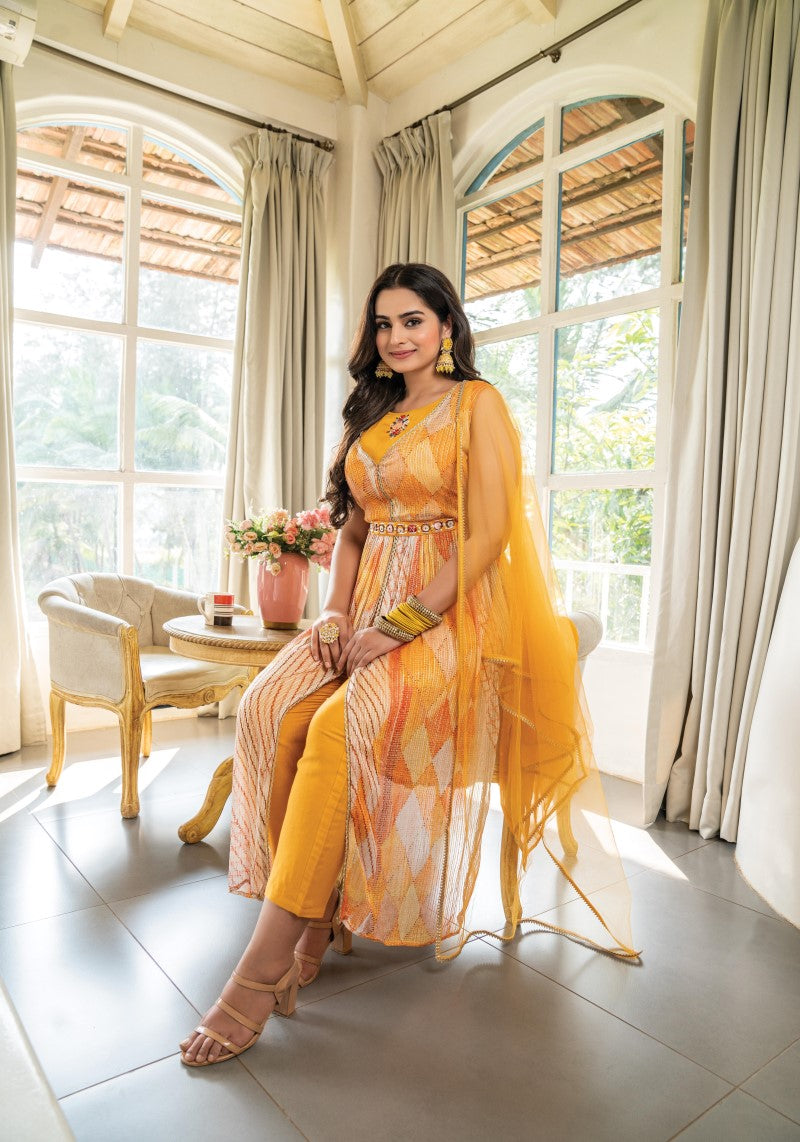 Georgette Kurti Pant With Net Dupatta