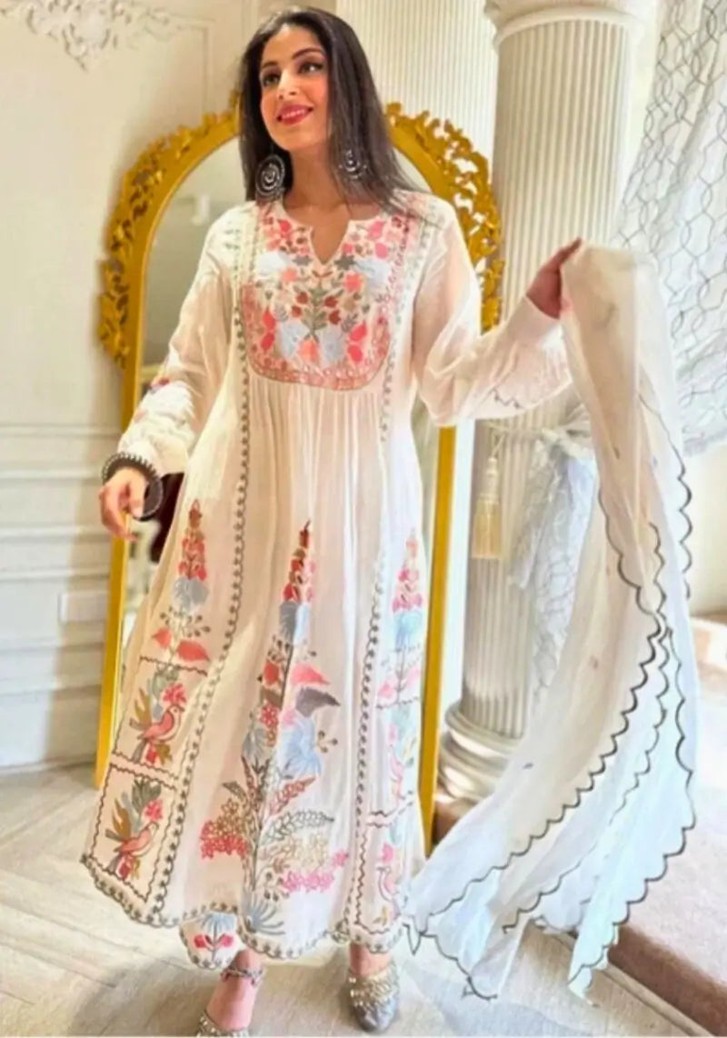 Stunning White Embellished Pakistani 3-Piece Suit