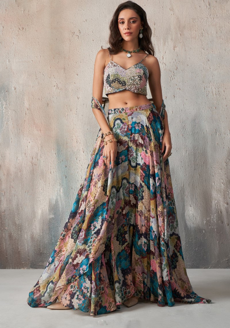 Elegant Divider Lehenga Choli with Luxe Embellishments